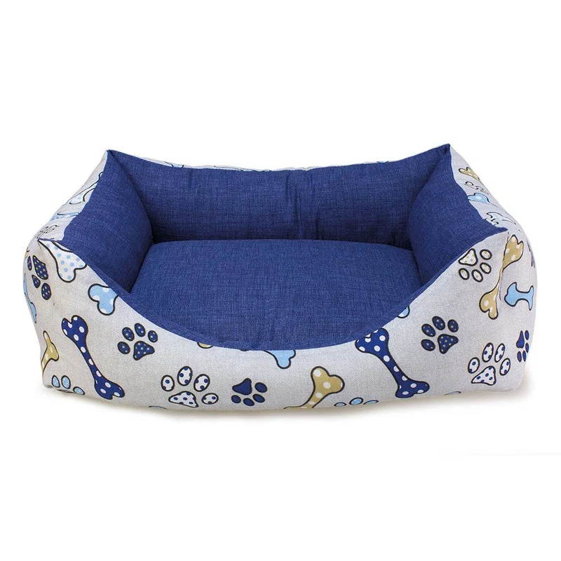 Cama estampada "Huesos y huellas"
