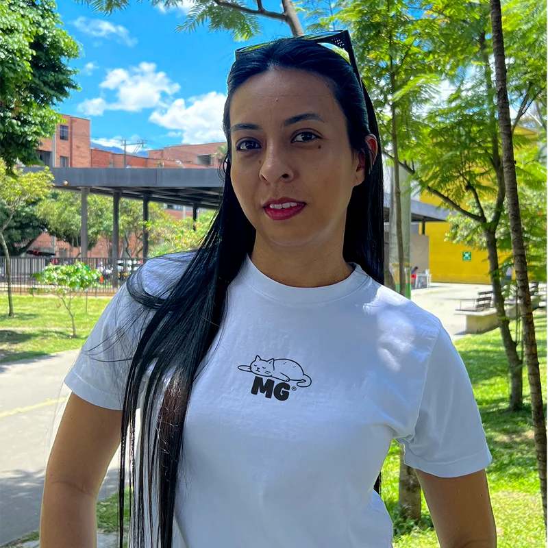 Camiseta solidaria - No hago nada y lo hago muy bien.