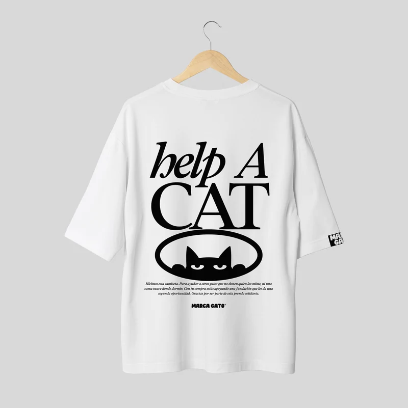 Camiseta solidaria - Help a Cat.