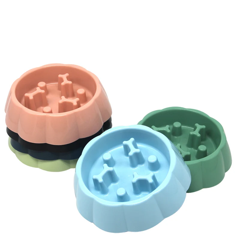 Comedero Redondo Plastico Anti-Voracidad Para Mascotas Pequeña o Mediana, Modelo Surtido, Color Aleatorio