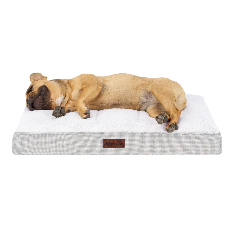 Plush & Decorator Check Tuft-Top Classic Cushion Pet Bed